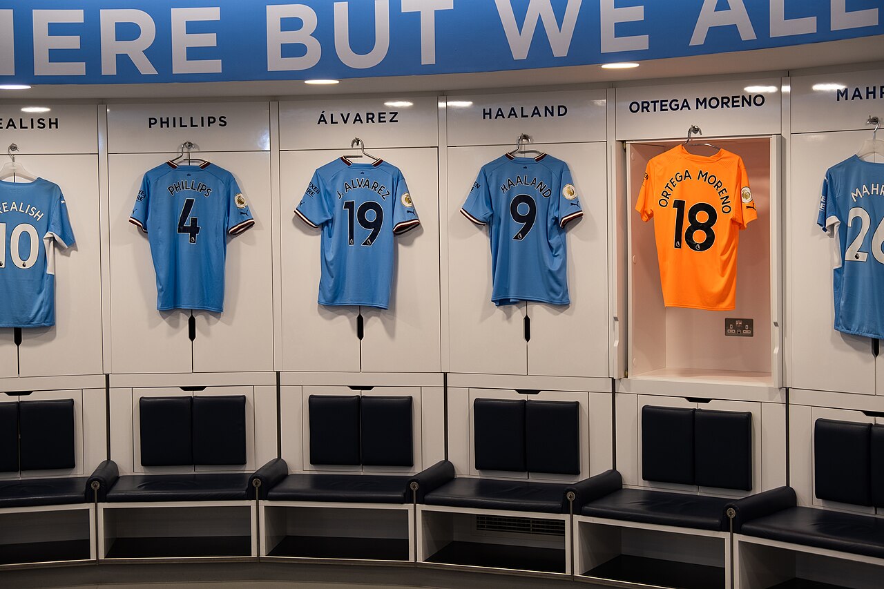 Manchester City အပေါ် ပရီးမီးယားလိဂ်၏ ဆုံးဖြတ်ချက်နှင့် အင်္ဂလန်အသင်းနိုင်ပွဲအကြောင်း Football Weekly တွင် ဆွေးနွေး