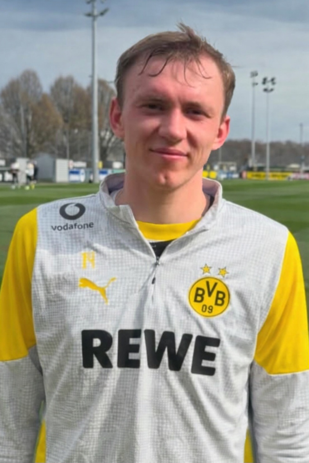 Borussia Dortmund Cruise to 5-0 Win Over HEBC in DFB Pokal
